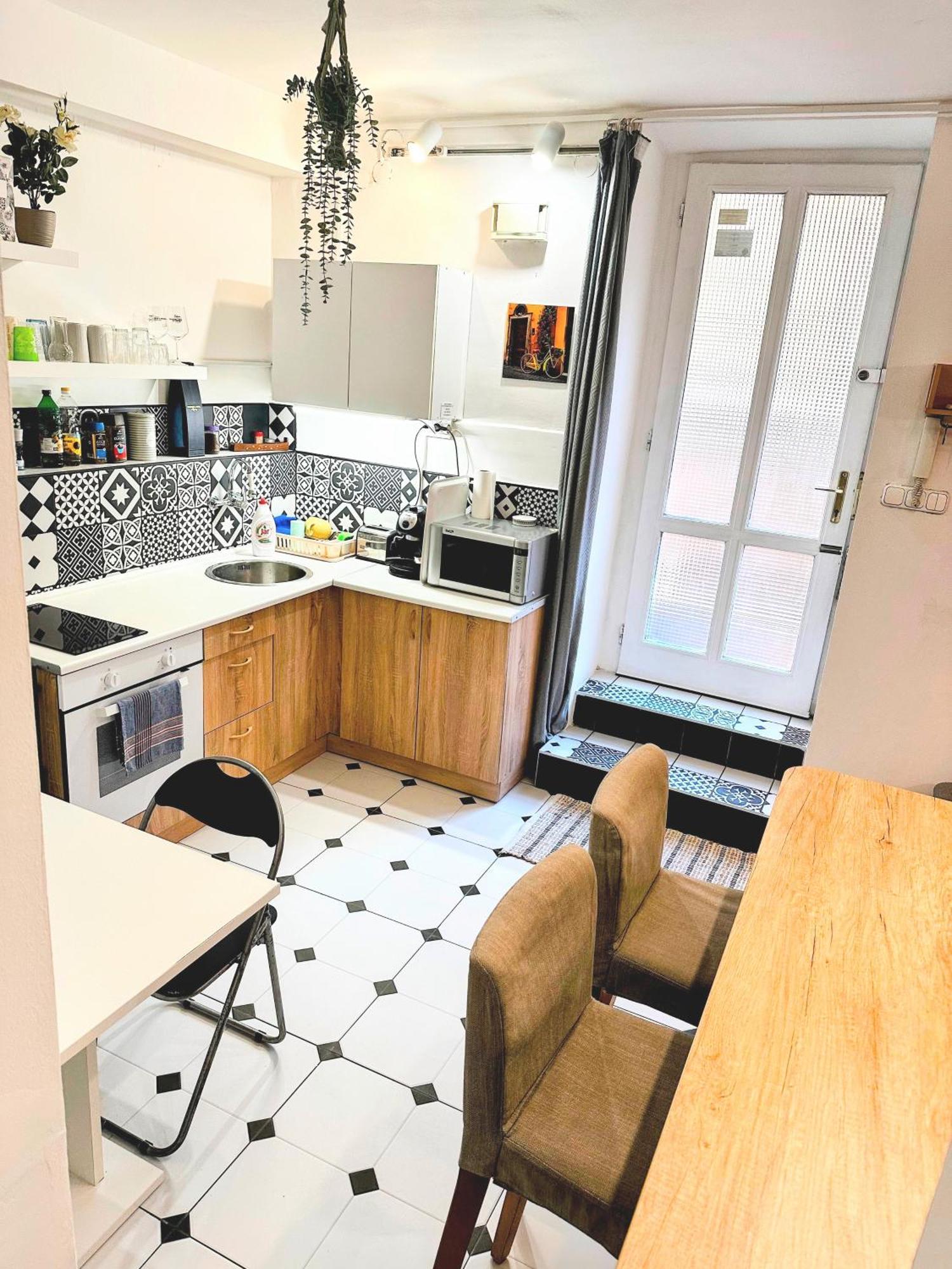 Dob71-Cozy Flat In The Center Of Budapest- Recently Renovated Budapeste Exterior foto